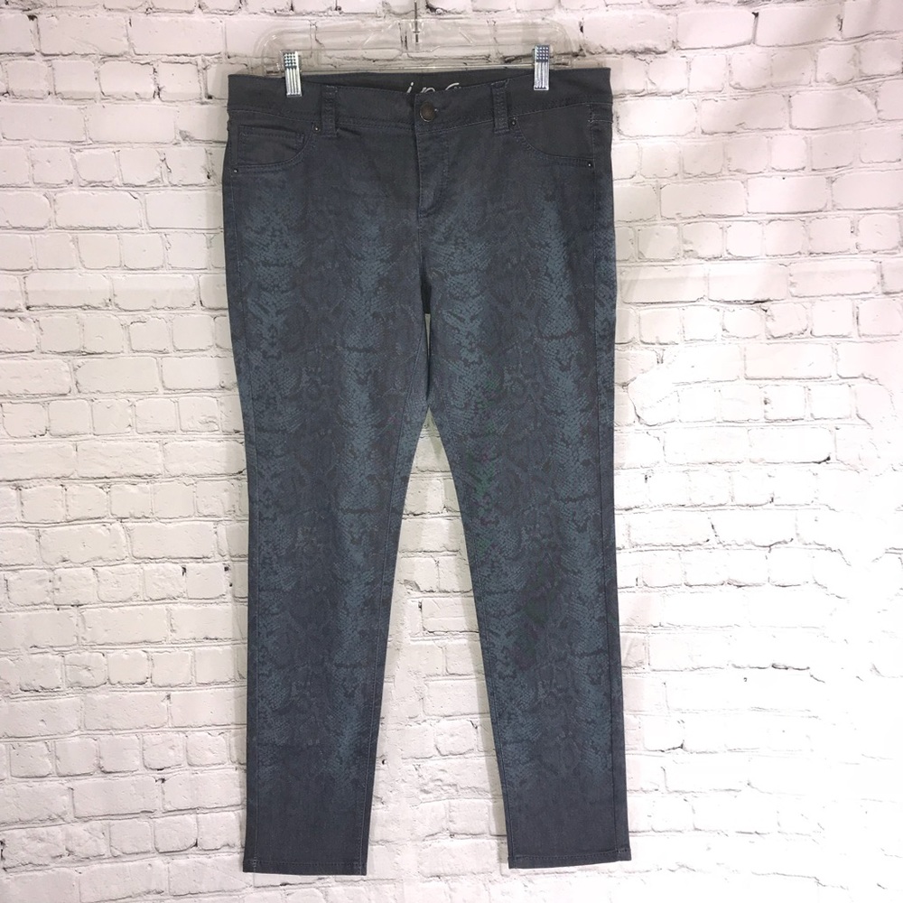 INC skinny jeans - Picture 1 of 8